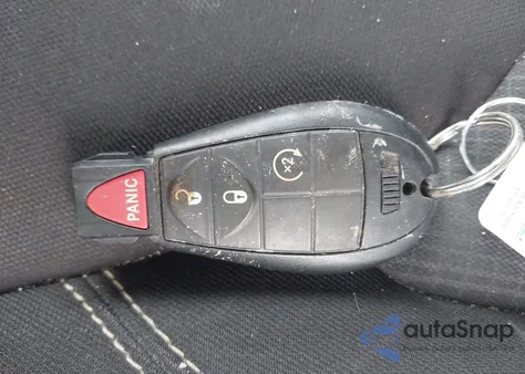 2016 Jeep Cherokee Latitude z USA, uszkodzony, nr VIN 1C4PJMCB9GW163320